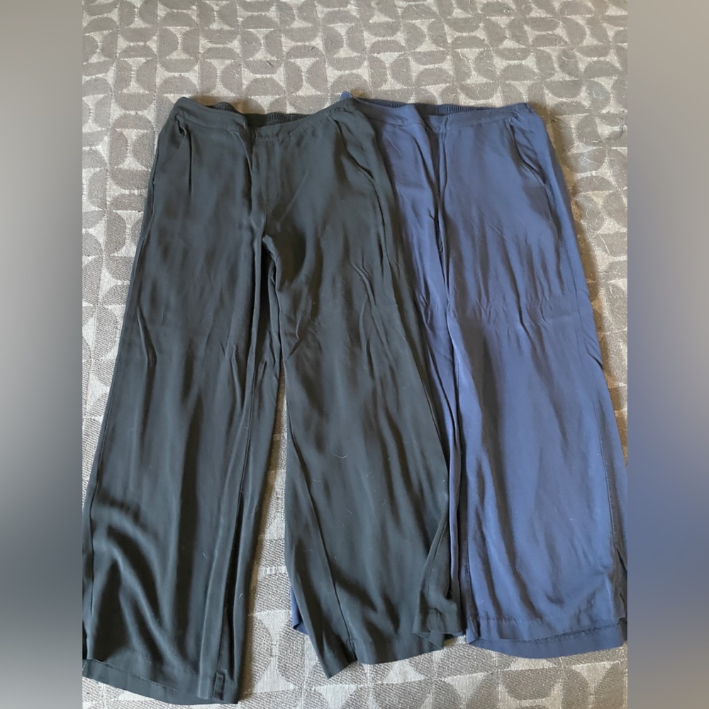 Old Navy Playa Wide leg Pants - 2 pairs!
